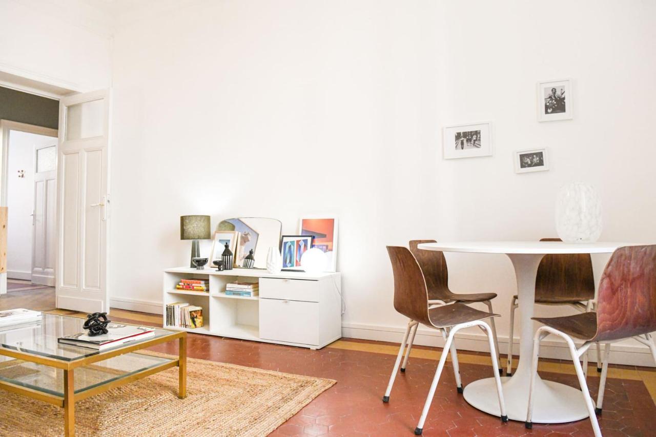Bail Mobilite - Grand Appartement 1 Chambre Marseille Bagian luar foto